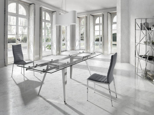 Rectangular extendable dining table in tempered glass and chromed steel