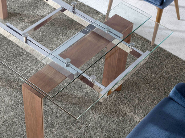 Rectangular extendable dining table in tempered glass and walnut
