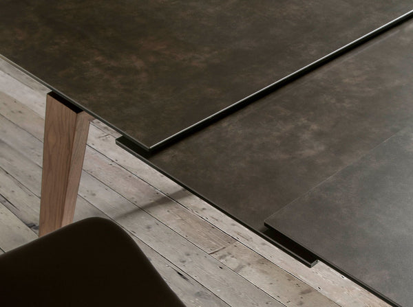 Rectangular extendable dining table in porcelain marble and walnut