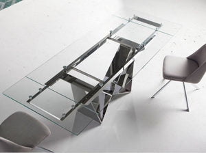 Rectangular extendable dining table in tempered glass and chromed steel