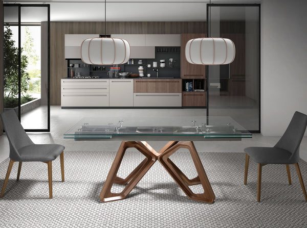 Rectangular extendable dining table in tempered glass and walnut