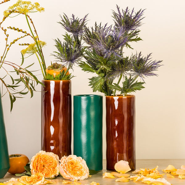 Cylindrical jar 25