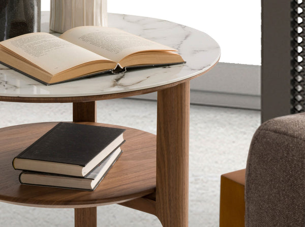 Round side table in porcelain marble and walnut