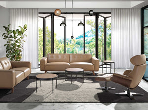 Round coffee table in rattan, black wood and black steel