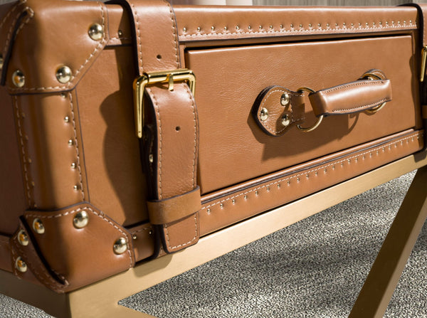 Rectangular corner table in leather and gold steel