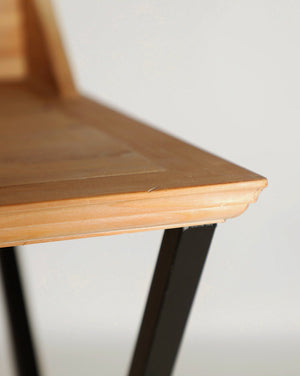 GAYLES DESK
