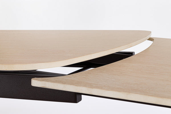Extendable Dining Table 170–250 cm – Walnut Modern Table