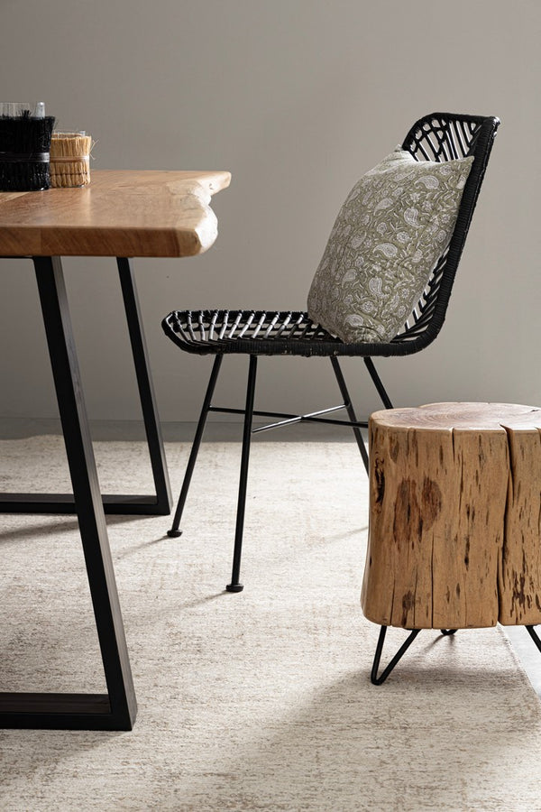 Modern Large Dining Table for Stylish Dining Spaces