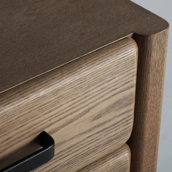 BUSK NIGHTSTAND