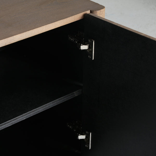 BUSK TV STAND