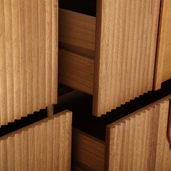 VALHEY CHEST OF DRAWERS