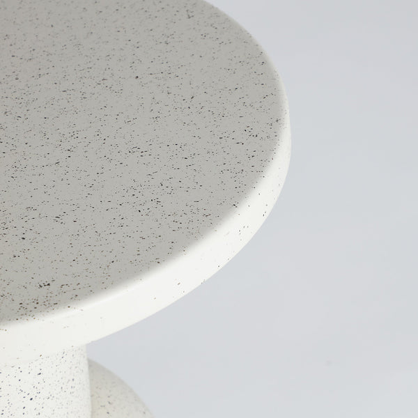 OVED SIDE TABLE