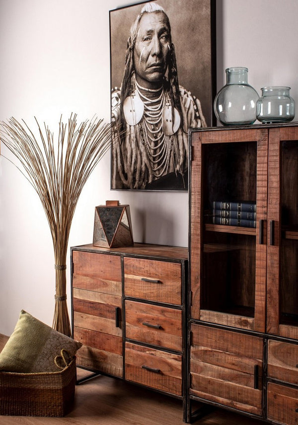 Modern Sideboard with 1 Door and 3 Drawers for Compact Storage