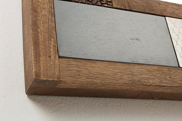 Modern Wall Mirror with Frame for Home Décor