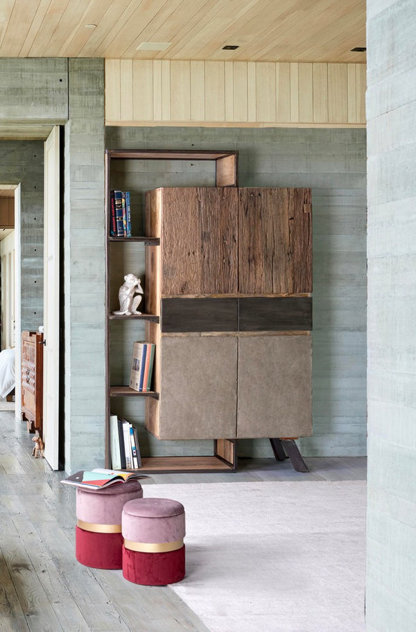Modern Storage Cabinet with 2 Doors and 2 Drawers