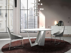 Chair in gray fabric