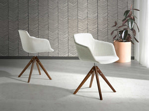 Swivel chair in beige fabric