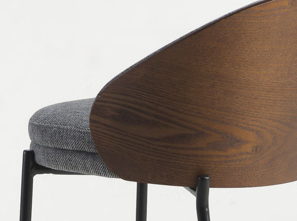 Bench in gray and walnut fabric