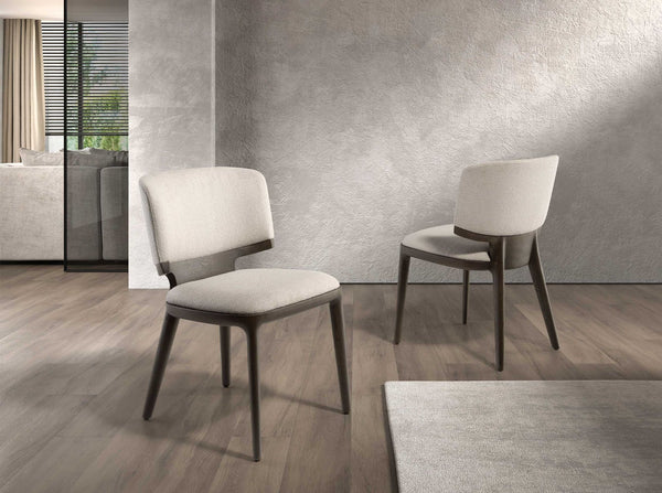 Chair in light gray fabric