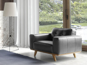 Chester armchair in black leather