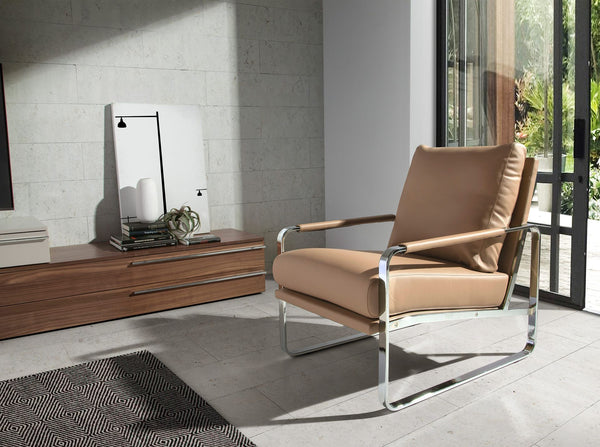 Armchair in ecological mink leather