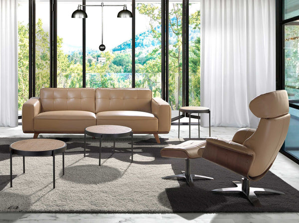 Reclining swivel armchair in sand-colored leather