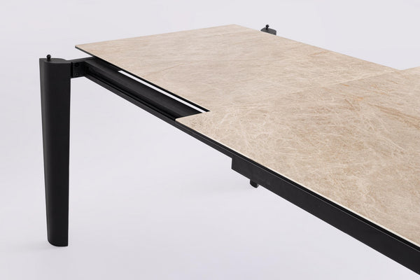 Extendable Dining Table 180–250 cm Black Finish