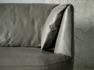 2-seater sofa in gray leather