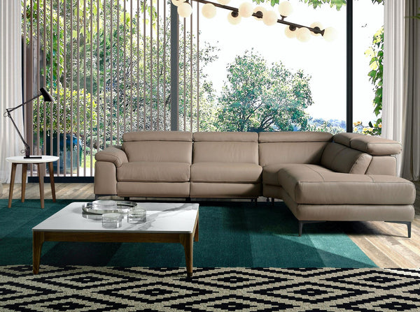 Relax sofa with right-hand chaise longue in mink leather