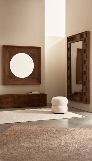 Round Bar Stool White D41