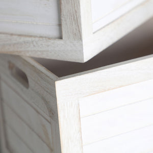 BOX J/3 GUESY