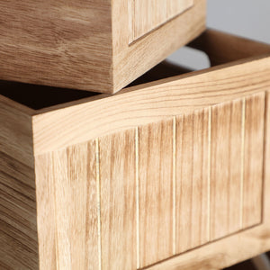 BOX J/3 GUESY