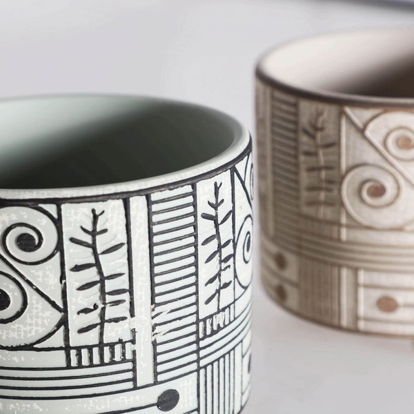FLOWER POT ASSORTED 2