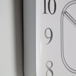 CLOCK ASSORTED 3