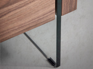 Bedside table in walnut and tempered glass