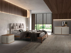 Chest of drawers in gray and walnut wood