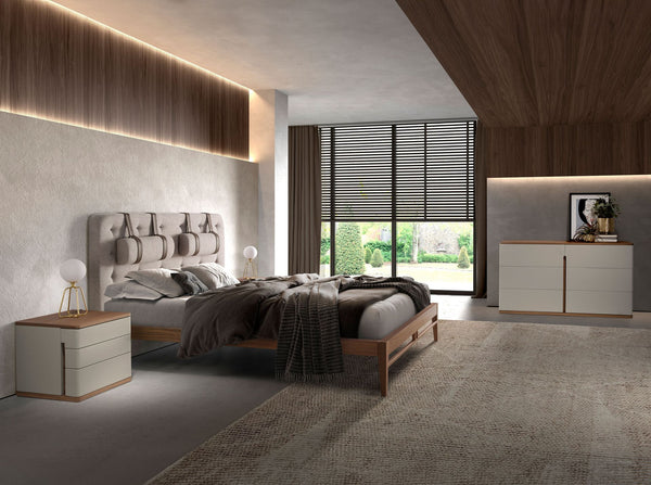 Chest of drawers in gray and walnut wood