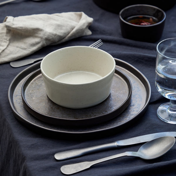 Dinner plate 27cm