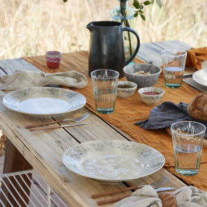 Dinner plate 28