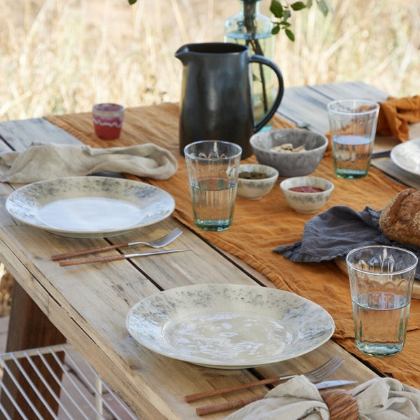 Dinner plate 28