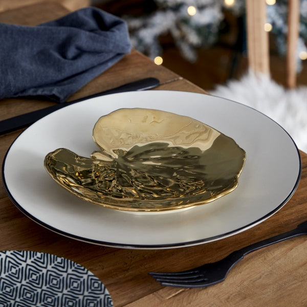 Dinner plate 27
