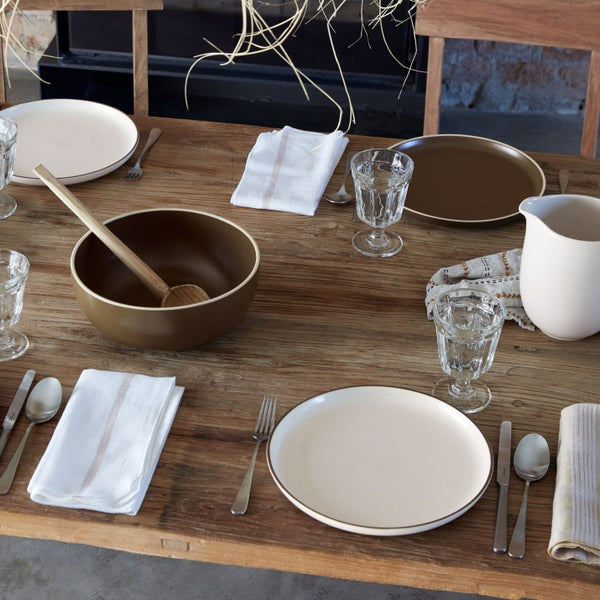 Dinner plate 27