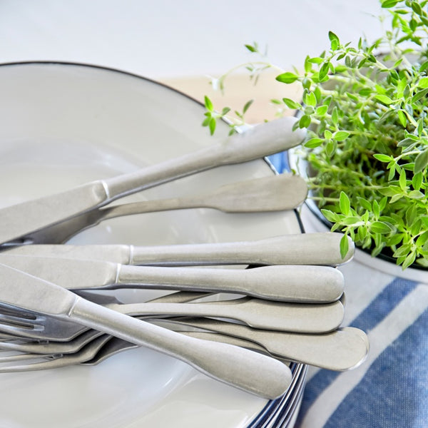 24 pcs cutlery set