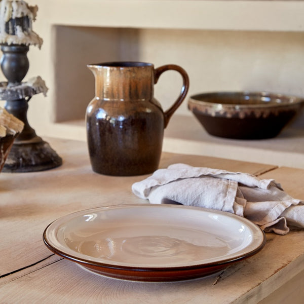 Dinner plate 26