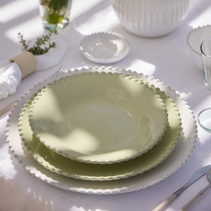 Dinner plate 28