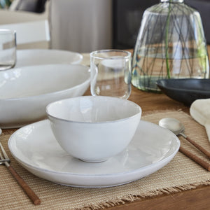 Dinner plate 28