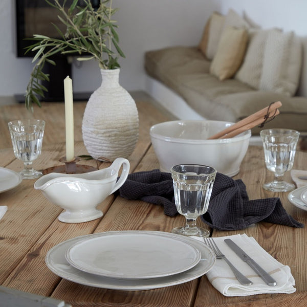 Gravy boat 24cm