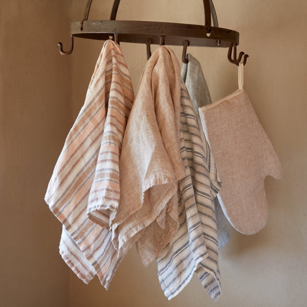 100% LI kitchen towel