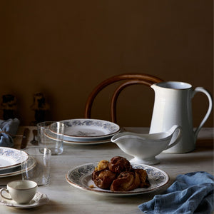 Dinner plate 28