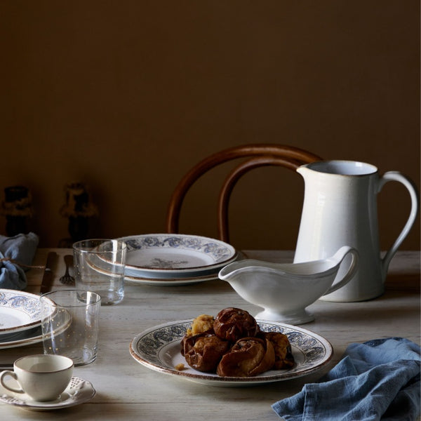 Dinner plate 28